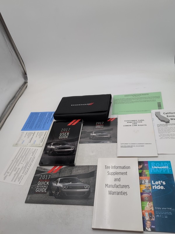 2017 Dodge Challenger SRT Hellcat Owners Manual Original Set Case CD392