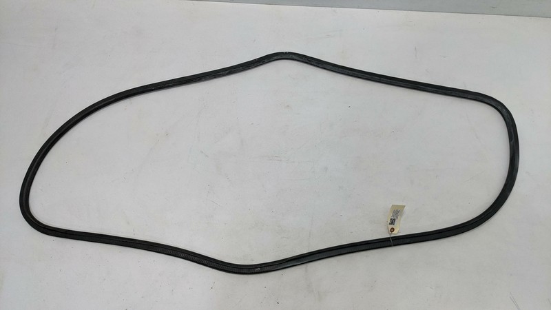 Rear Right Left Door Body Weatherstrip 2016 Chevrolet Suburban 23255368 15-2020