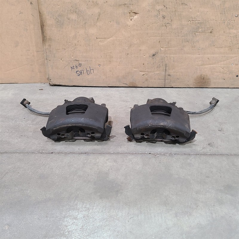 93-96 Camaro Z28 Front Brake Calipers Aa7335