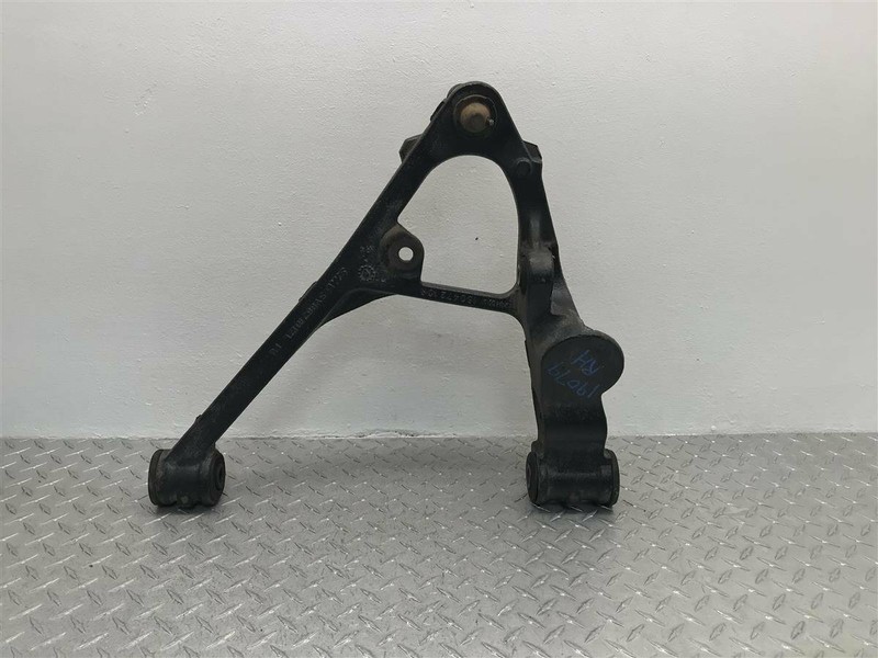 02-06 ESCALADE SAVANA 1500 4WD FRONT PASSENGER LOWER CONTROL ARM OEM 512-01211R