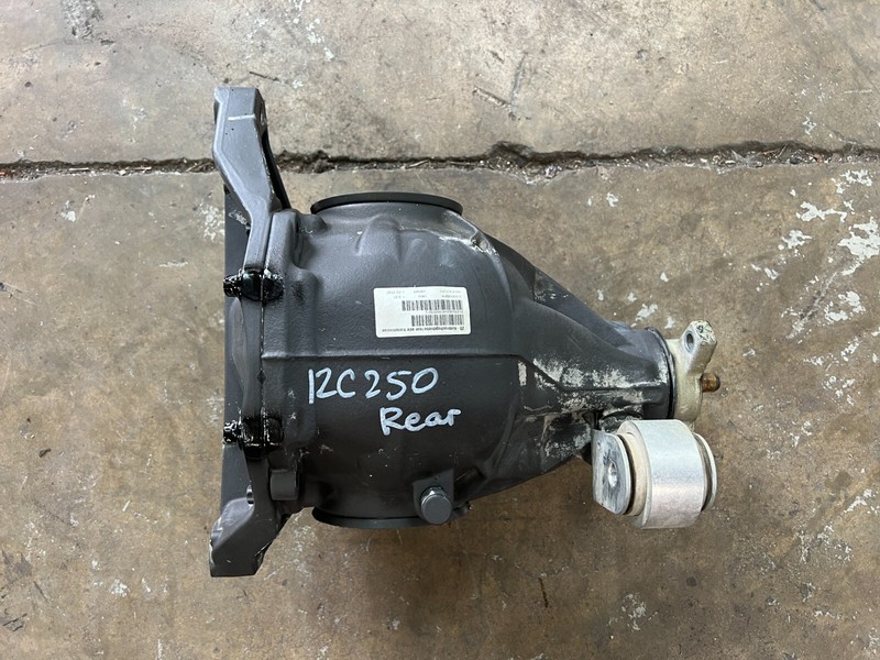 12-15 Mercedes C250 W204 M271 RWD REAR CARRIER DIFFERENTIAL OEM