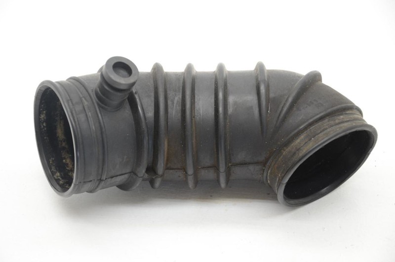 87-89 Nissan 300ZX Z31 Throttle Body Intake Hose Tube
