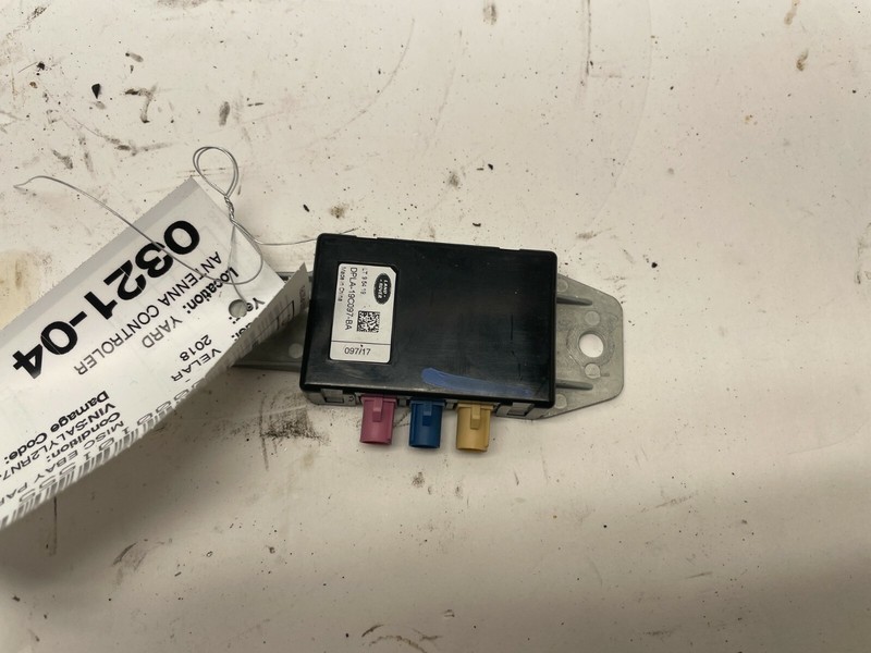 2018-2019 LAND RANGE ROVER VELAR ANTENNA CONTROL MODULE DPLA-19C097-BA OEM