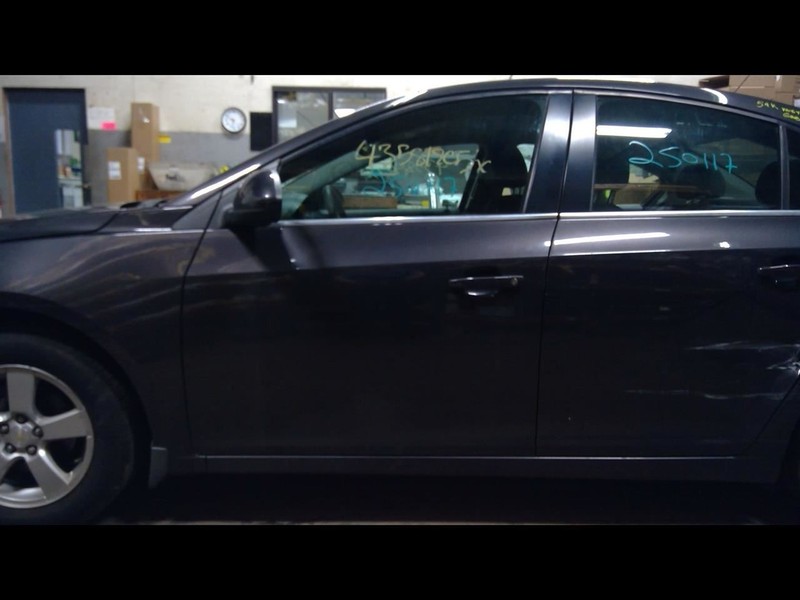 Driver Front Door VIN P 4th Digit Limited Fits 12-16 CRUZE 1563195