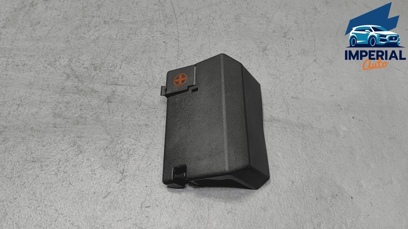 2019-2025 TOYOTA COROLLA POSITIVE BATTERY FUSE LINK TERMINAL COVER CAP OEM