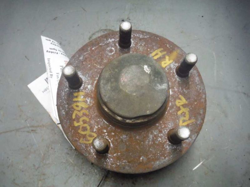 00 01 02 03 NISSAN MAXIMA HUB REAR 102728