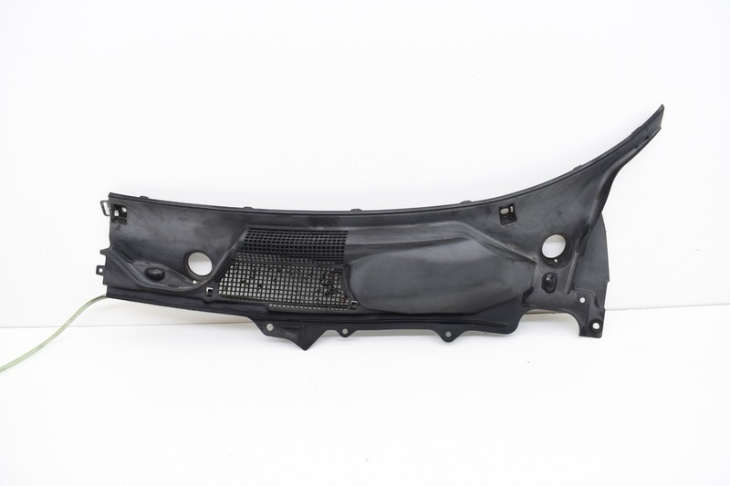 2006 NISSAN 350Z LEFT WINDSHIELD COWL PLASTIC COVER PANEL OEM 66863-CD010 KW50