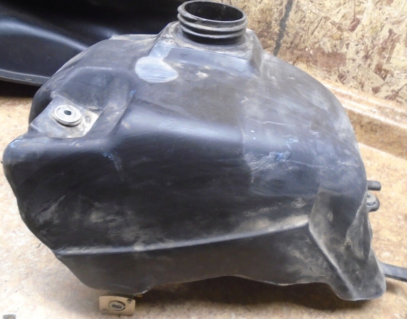2001 Kawasaki Lakota Sport KEF300 KEF 300 Fuel Gas Tank Petrol Reservoir 01
