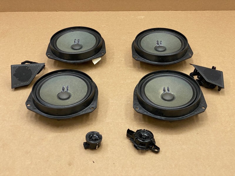 2017-2019 ALFA ROMEO GIULIA AUDIO SOUND STEREO SPEAKER SET OEM LOT764