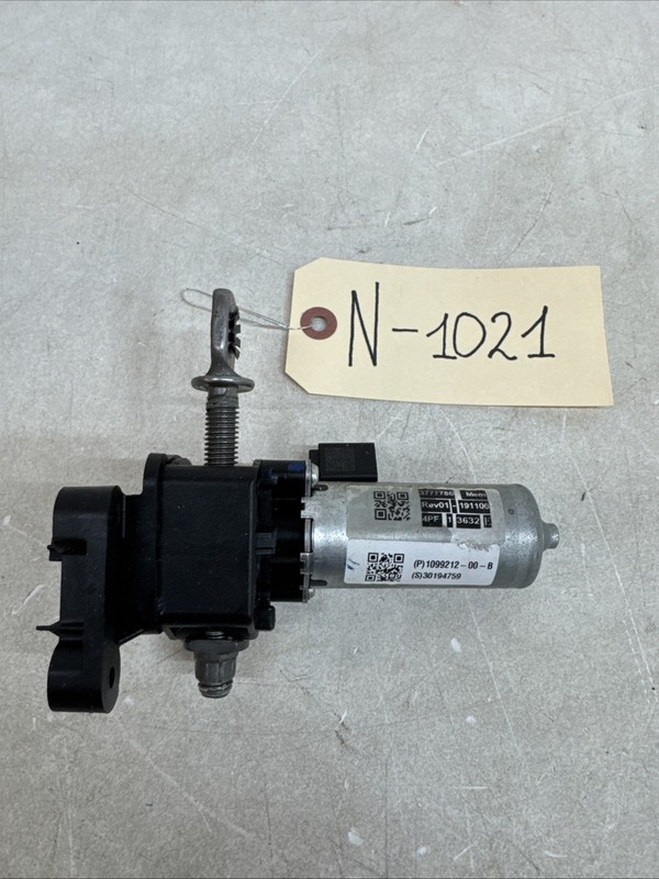 21-22 TESLA MODEL Y FRONT RIGHT PASSENGER SEAT ADJUSTER ADJUST MOTOR 1021 B25