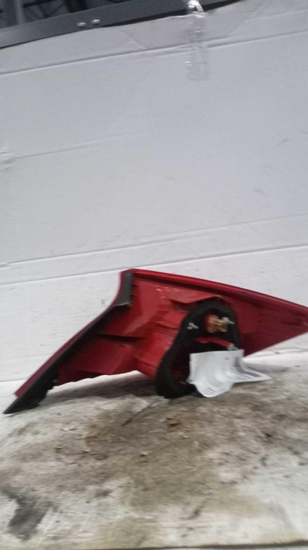 2012 Honda Civic Left Tail Light Assembly Grey OEM 582570 155k Miles