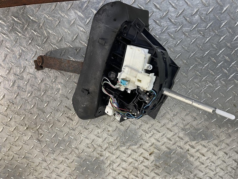 2014-2018 Infiniti Q50 OEM Automatic Transmission Gear Shifter Selector Oem
