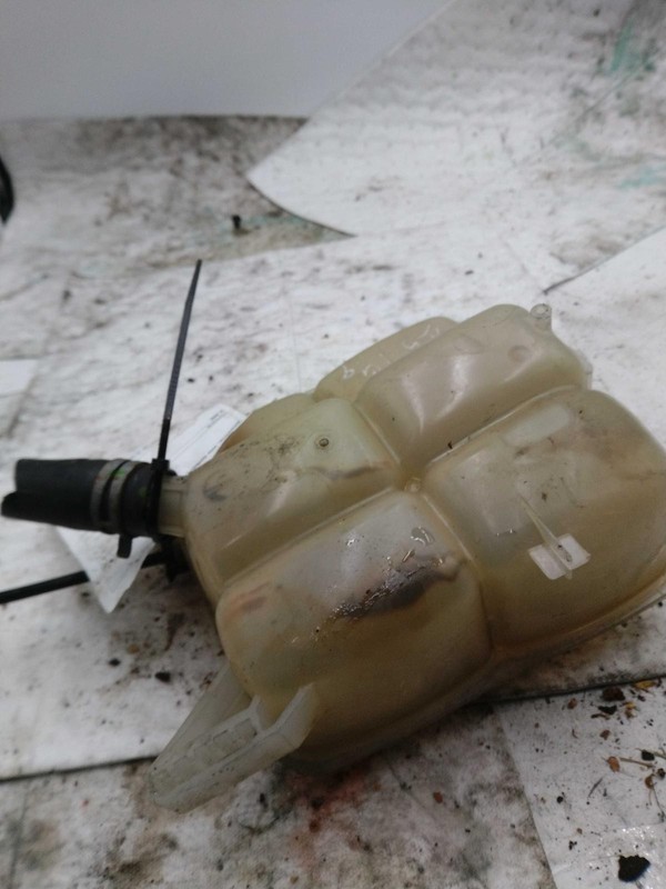 2014 Ford Focus Engine Coolant Reservoir Silver OEM 127K Miles NJ25-25998-661644