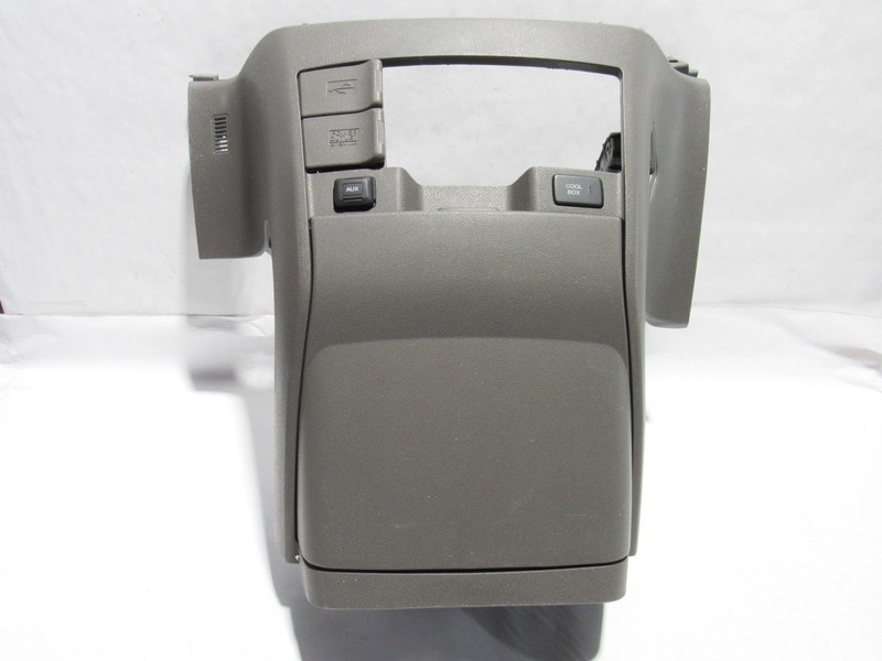 Honda Odyssey 2016 Center Console Dash Lower Storage Box Power Outlet 11-17 |