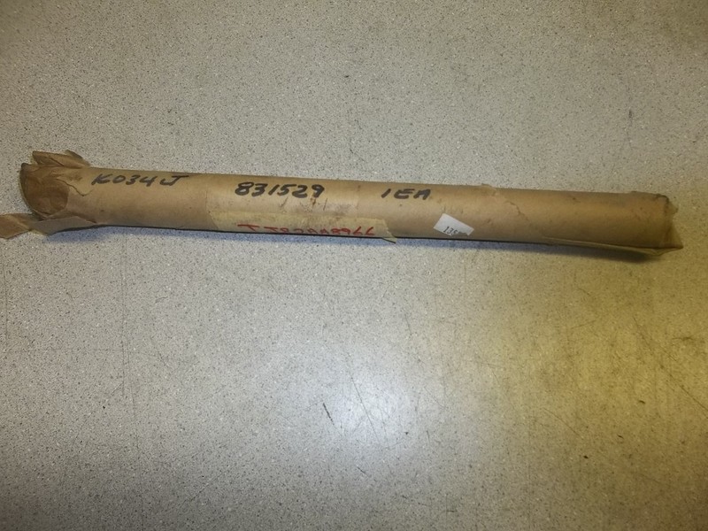 Industrial Shaft Assembly K034J 831529 TJ82AA8966 *FREE SHIPPING*