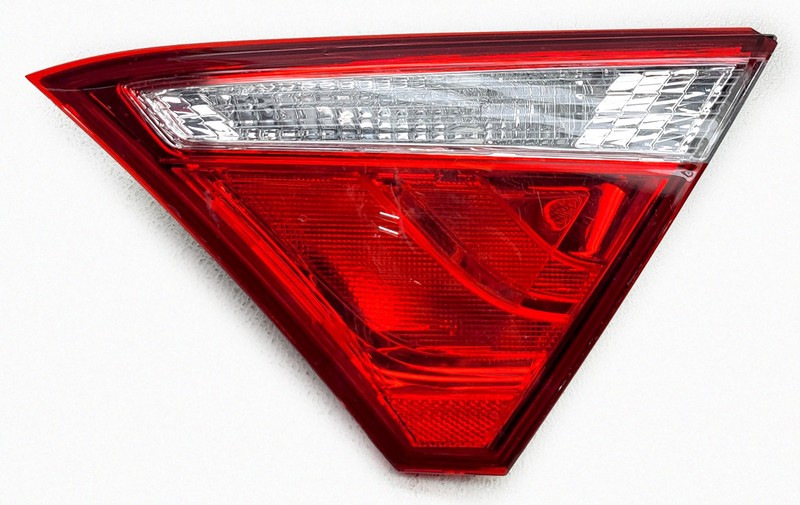 OEM Right Passenger Side Halogen Tail Lamp For Toyota Camry Clear 81580-06410