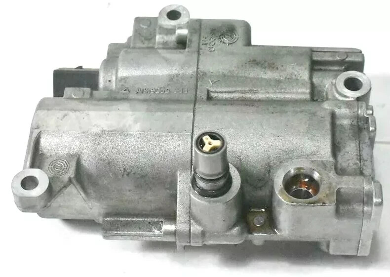 10-13 Mercedes W221 S400 3.5L Hybrid Converter Housing Oil Pump 2212700397 OEM