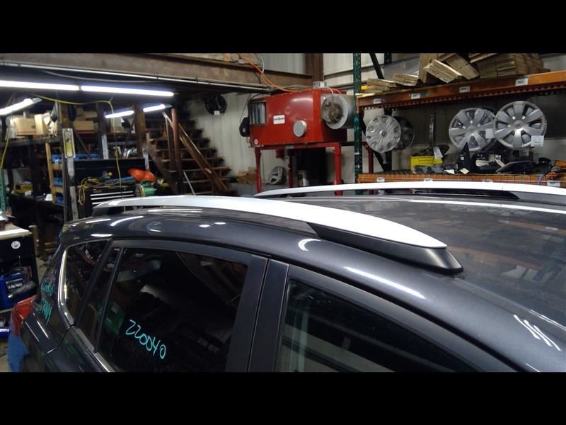 RAV 4 2013-2016 Right Luggage Rack Roof Rail 794411