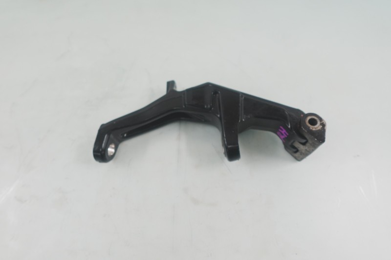 2019-2022 Ski-Doo Renegade Adrenaline 850 OEM RH Right Ski Leg Knuckle 505074516