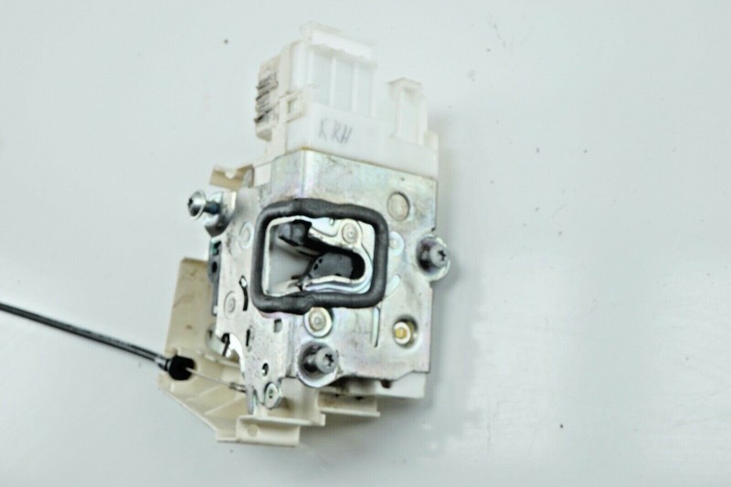 MERCEDES W251 R-Class Rear Right RH Door Lock Latch Actuator OEM 2006 - 2009