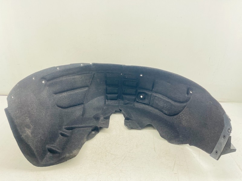 2018-2020 BUICK REGAL REAR RIGHT QUARTER WHEELHOUSE LINER SPLASH SHIELD OEM