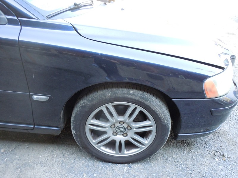 2001-2009 Volvo S60 Fender Passenger Right RH 467