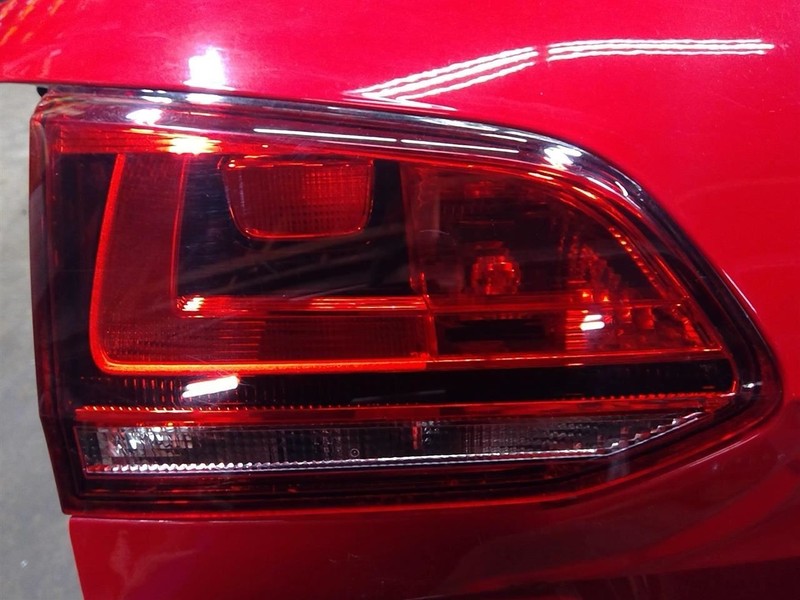 Driver Left Tail Light Station Wgn Tailgate Mounted Fits 15-17 GOLF 1779920