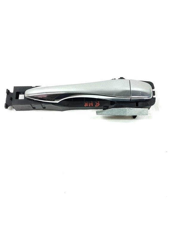 2015 Altima Rear RH Passenger Outside Door Handle Chrome Light Scratches