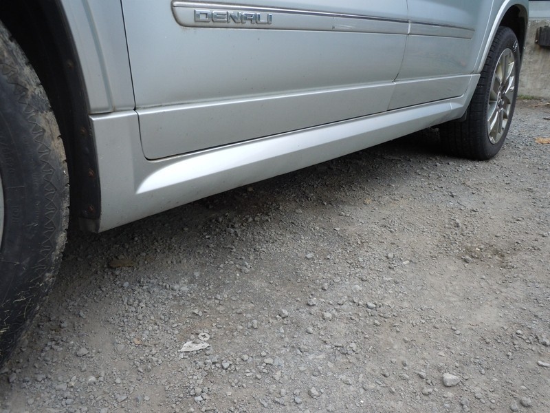 2009-2012 GMC Acadia Rocker Panel Side Skirt Moulding Driver Left OEM U636R