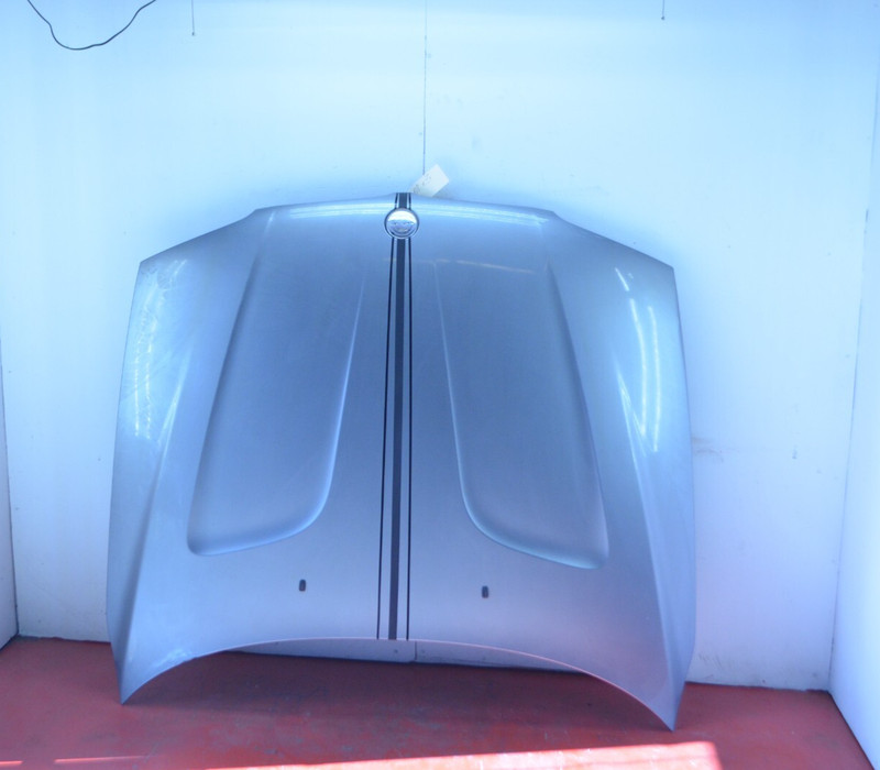 04-10 BMW E83 X3 HOOD BONNET SILVER OEM