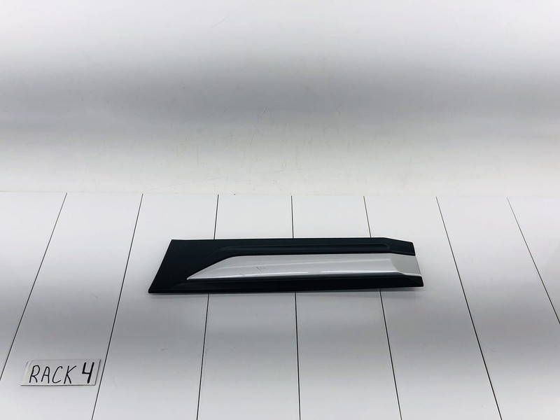 16-19 MITSUBISHI OUTLANDER REAR LEFT SIDE EXTERIOR DOOR MOLDING OEM