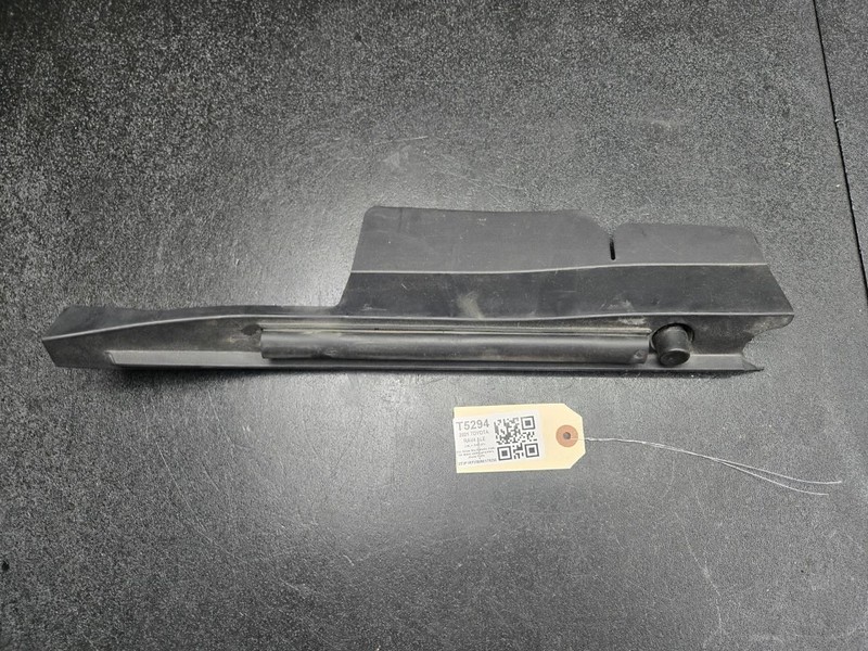 Front Right Fender Upper Cover 2021 Toyota RAV4 53388-0R050 2019 2020 - 2025