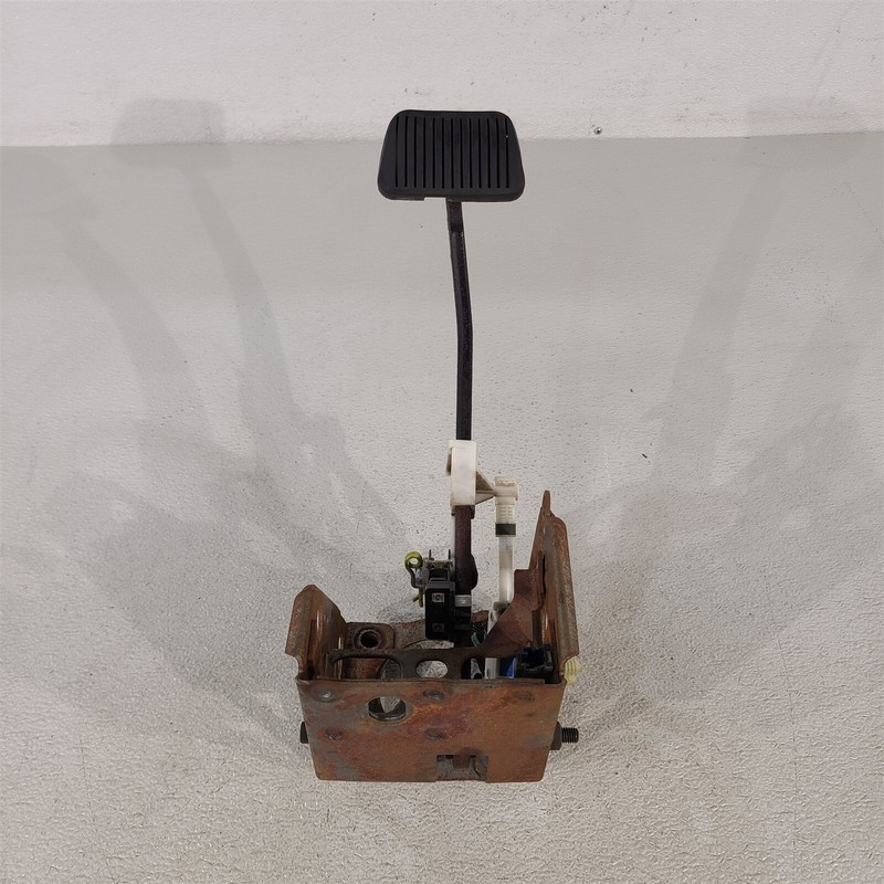 96-98 Ford Mustang Auto Trans Brake Pedal Assembly Aa7407