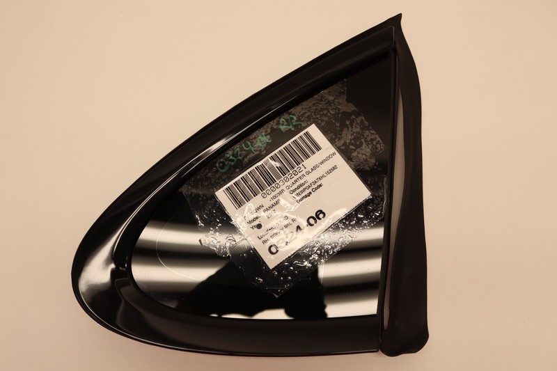 2017-2018 PORSCHE PANAMERA REAR RIGHT QUARTER WINDOW GLASS PRIVACY TINT OEM
