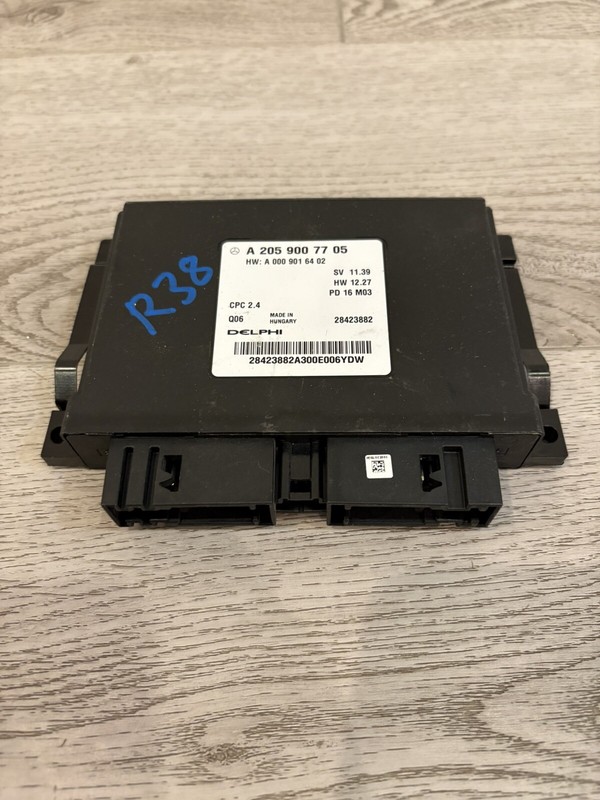 2017 Mercedes C43 AMG Sedan Transmission Drive Train Control Module 2059007705