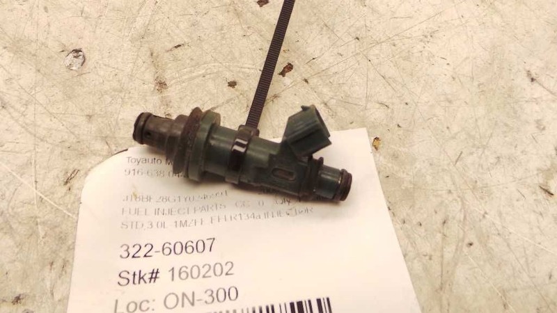 98 99 00 01 02 03 04 TOYOTA AVALON FUEL INJECTOR