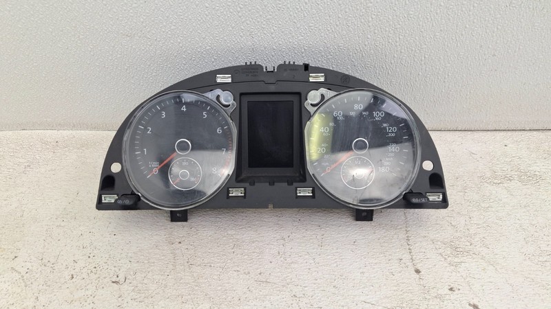 2013-2017 Volkswagen CC Speedometer Instrument ClusterOEM A02B35045