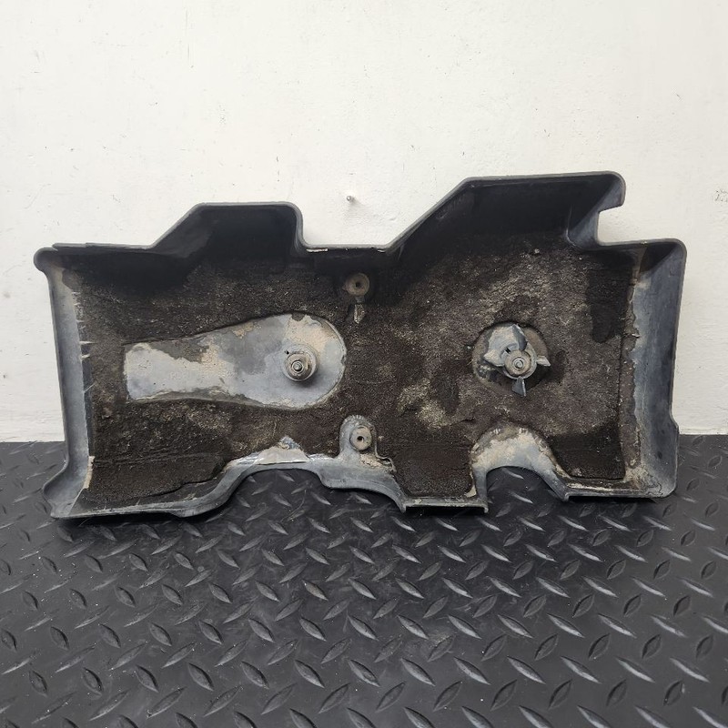 99-00 Chevrolet Silverado V8 Vortec Engine Cover OEM 12561486