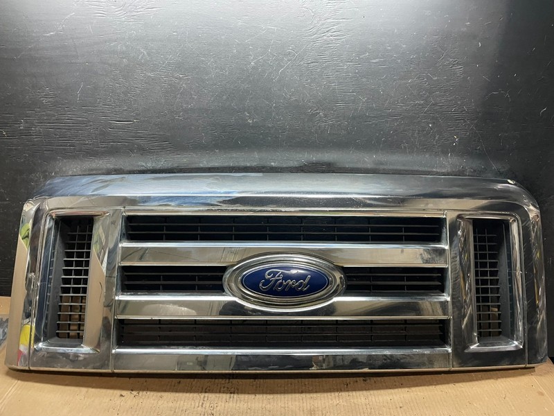 2008 to 2014 Ford Econoline E150 E250 Front Upper Chrome Grill Grille u6087 DG