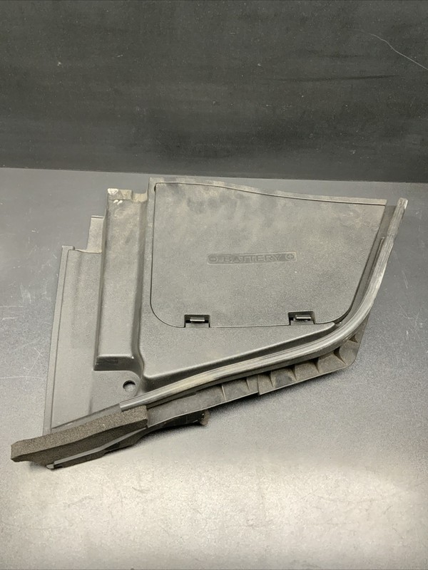 14-20 INFINITI Q50 Q60 ENGINE BAY UNDER HOOD BATTERY TRAY FRAME PLASTIC OEM 185