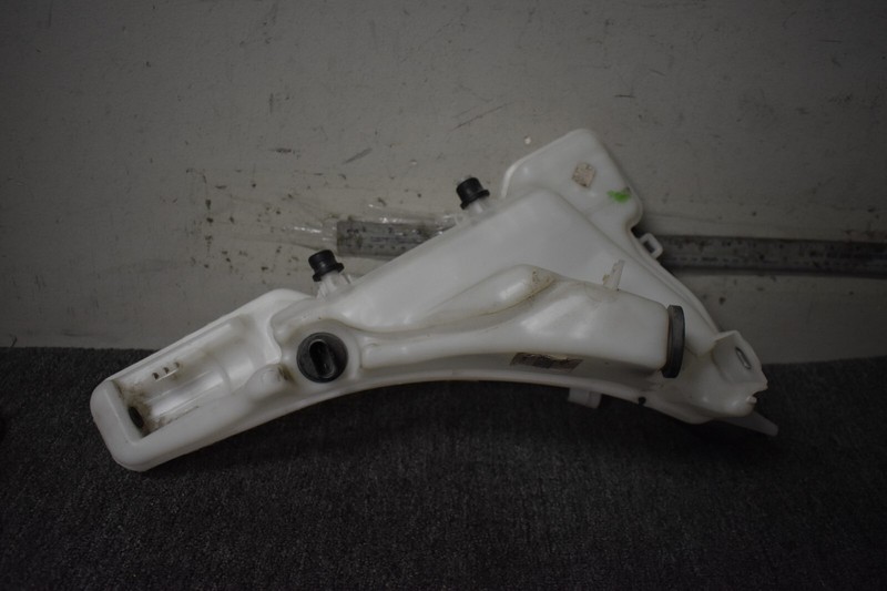 2012-2019 PORSCHE CARRERA 911 WASHER RESVOIR FACTORY OEM