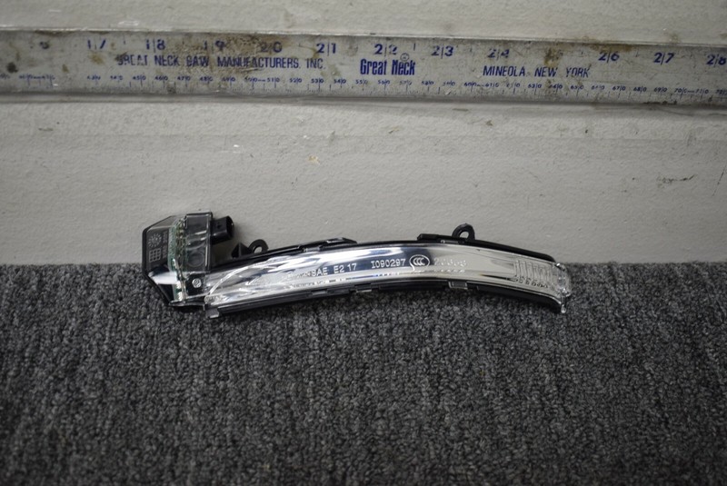 2014-2016 JAGUAR XF SIDE MIRROR TURN SIGNAL FACTORY OEM