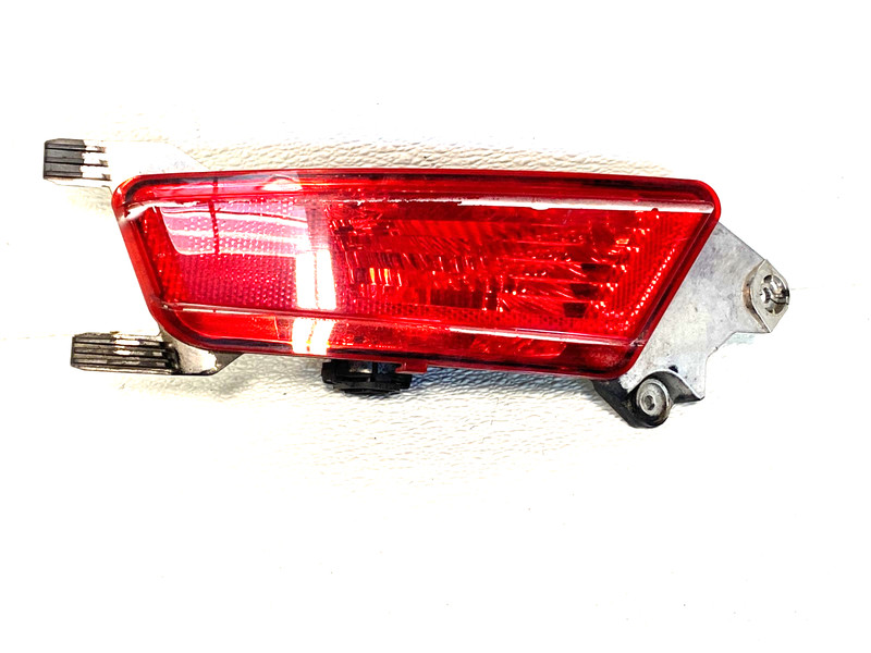 2012-2014 RANGE ROVER EVOQUE REAR LEFT BUMPER REFLECTOR FOG LIGHT OEM #A0.27