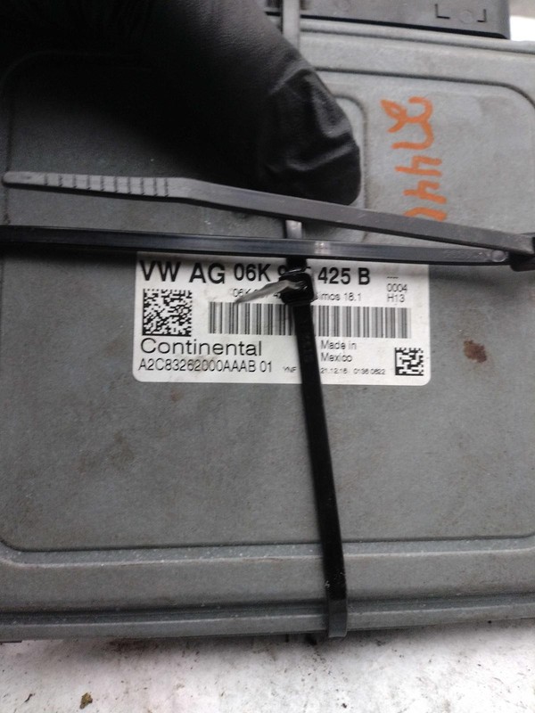 2017 Volkswagen Golf Engine Control Module ECM 1.8L OEM 111K Miles Blue