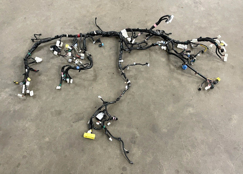 18 19 20 Lexus RC300 Dashboard Dash Wire Wiring Harness 1541 OEM