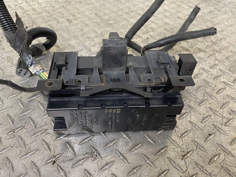 1990 Ford Ranger Engine Fuse Box 4.0 Oem Tested