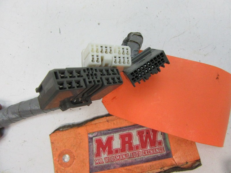 RADIO DASH MP3 CD PLAYER SATELLITE 39100-SVA-A21 wire plug for 09-11 HONDA CIVIC