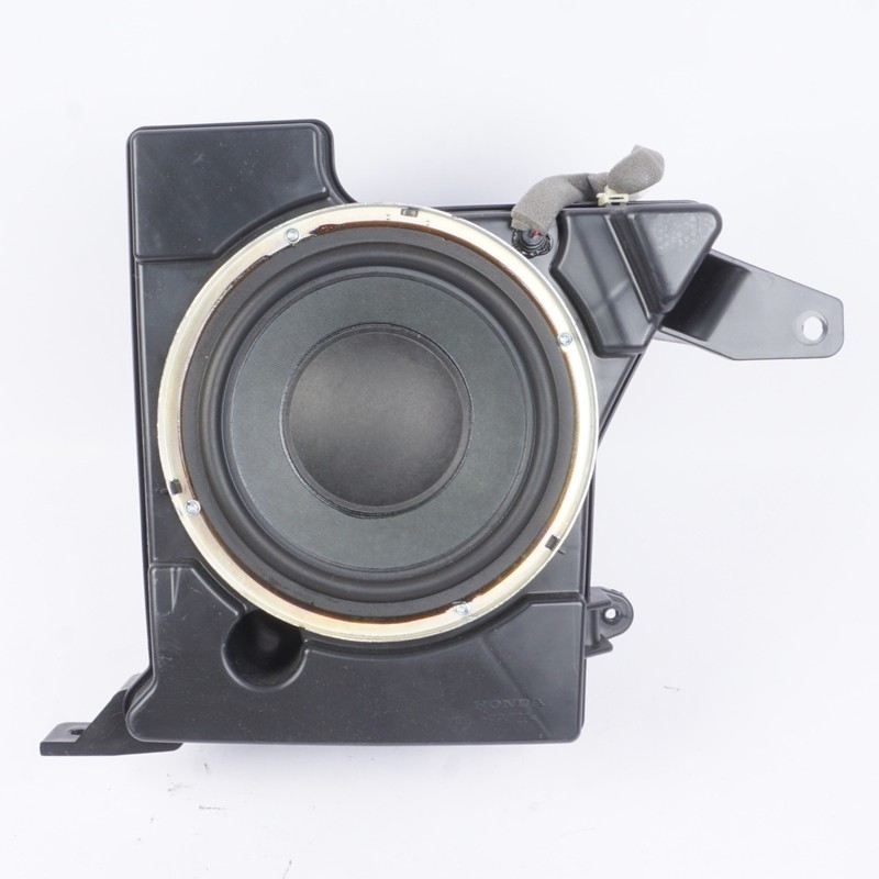 2011 - 2017 HONDA ODYSSEY AUDIO SPEKAER SUBWWOFER OEM