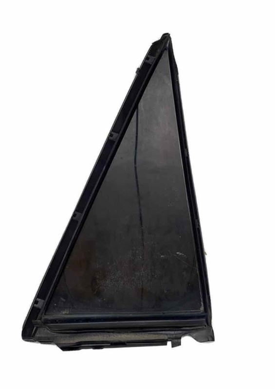 Toyota 4runner vent glass 10 22 rear left side vent window glass OEM 6812435080
