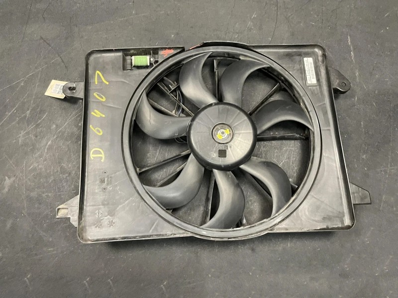 Radiator Cooling Fan Motor w/ Shroud 2019 Dodge Charger 68050129AA 2011 - 2023 X